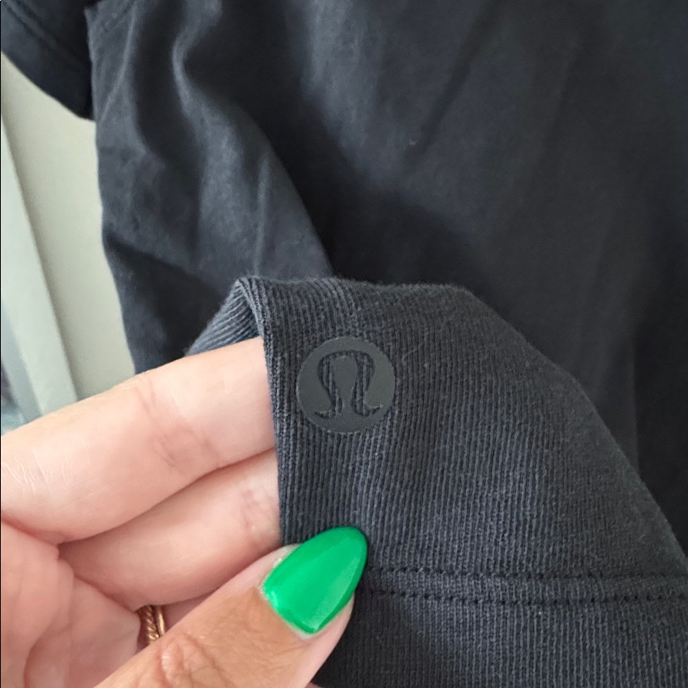 Lululemon Top - Picture 5 of 5